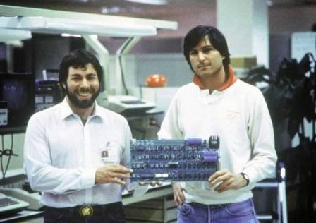 First-Apple-Computer-Inventor-Steve-Jobs-Steve-Wozniak.jpg